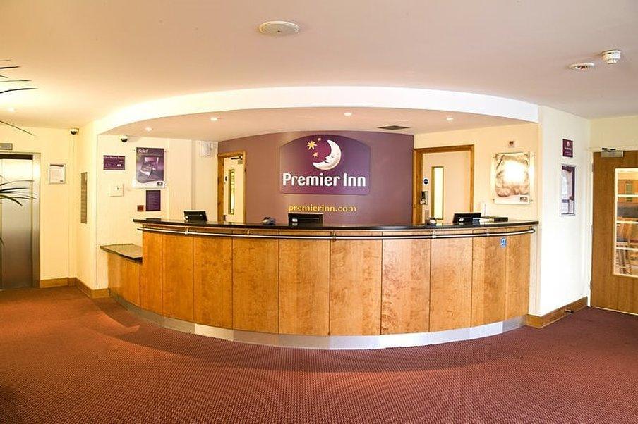 Premier Inn London Elstree / Borehamwood Dış mekan fotoğraf